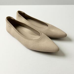 Vivaia Aria Pointed Toe Ballet Flats in Almond Size 43 EU 11 US